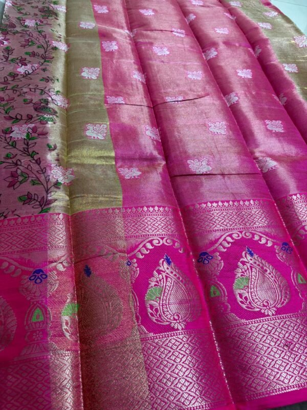 Image 2024-07-18 at 18.10.27 (7) Pink Gayatri Silk with Peacock & Flower Saree, Woven with Zari and rich pallu