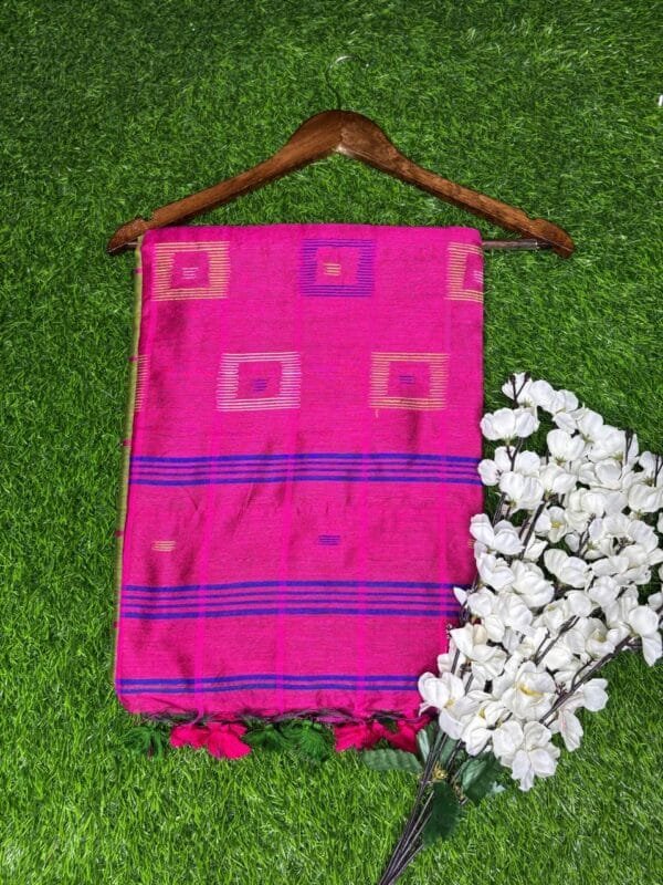 Khadi Silk Cotton green Saree – All Over Checks & Buttas with Woven Border
