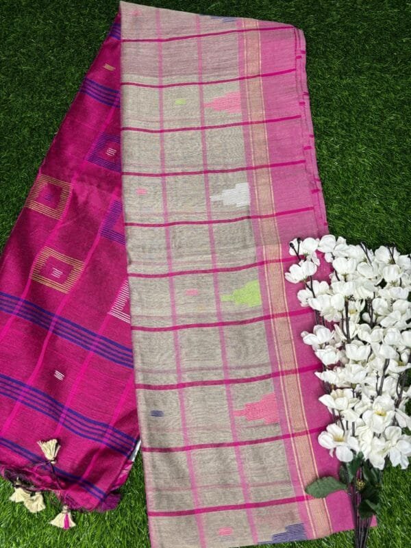 Khadi Silk Cotton grey Saree – All Over Checks & Buttas with Woven Border pallu