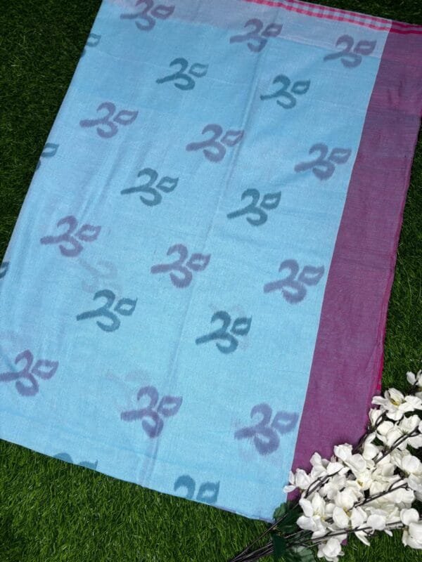 Dual Shade Khadi Cotton Saree –Dhaga Print sky blue saree body part