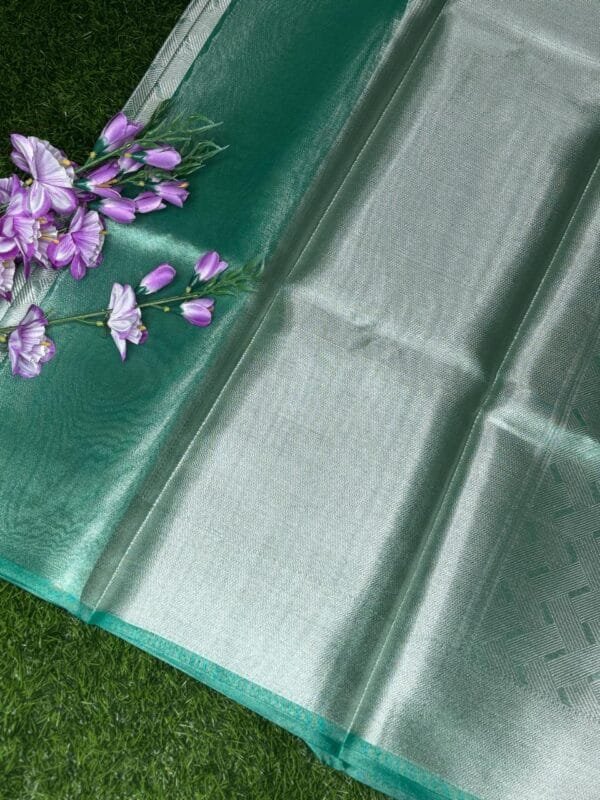 Banaras Tissue Saree with Rich Zari Border ,showing pallu